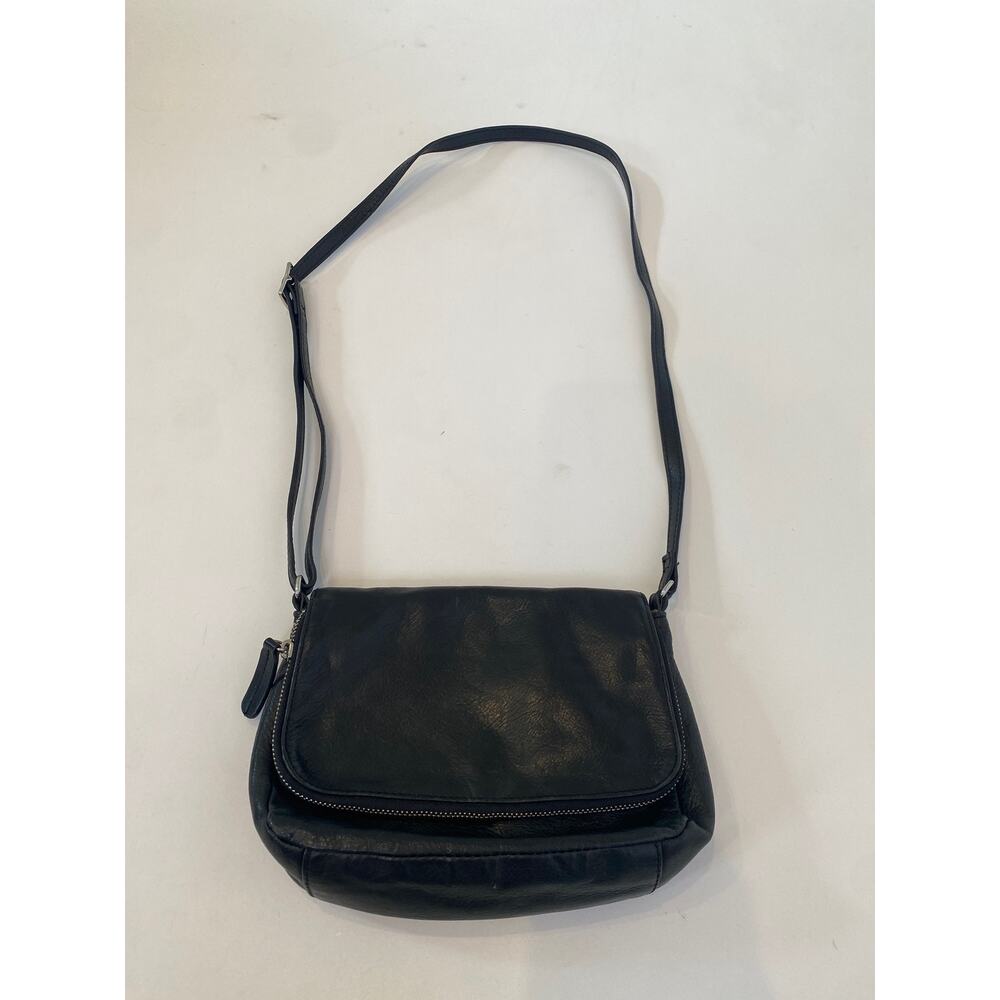 Margot New York Small Black Leather Crossbody Bag Adjustable Strap Snap EUC